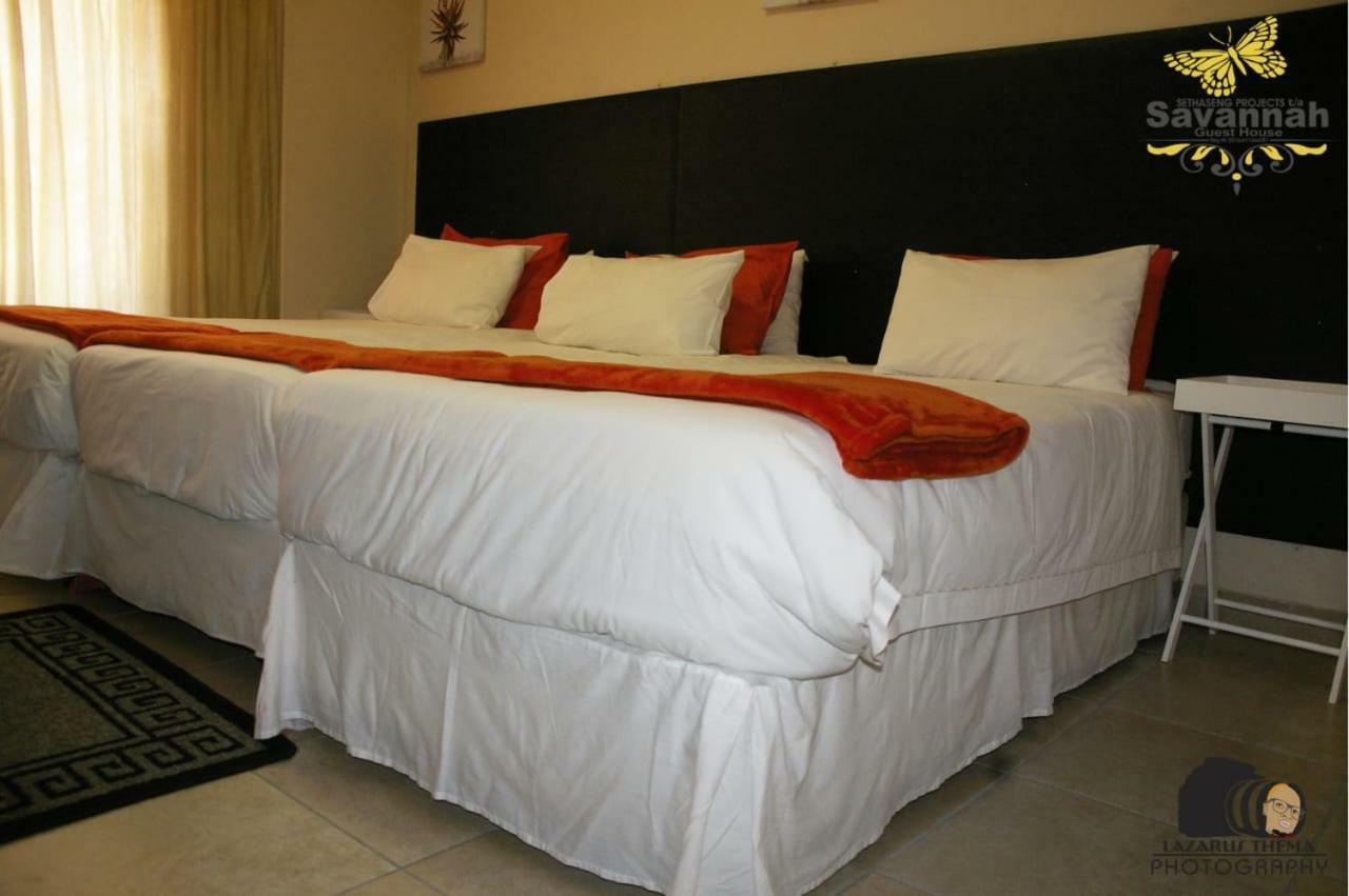 Savannah Guest House Polokwane Bagian luar foto