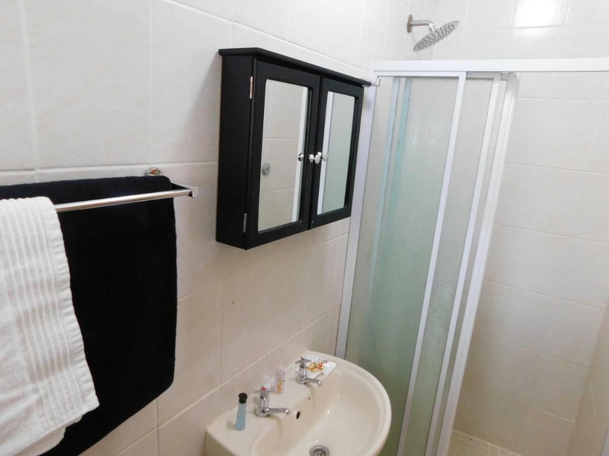 Savannah Guest House Polokwane Bagian luar foto