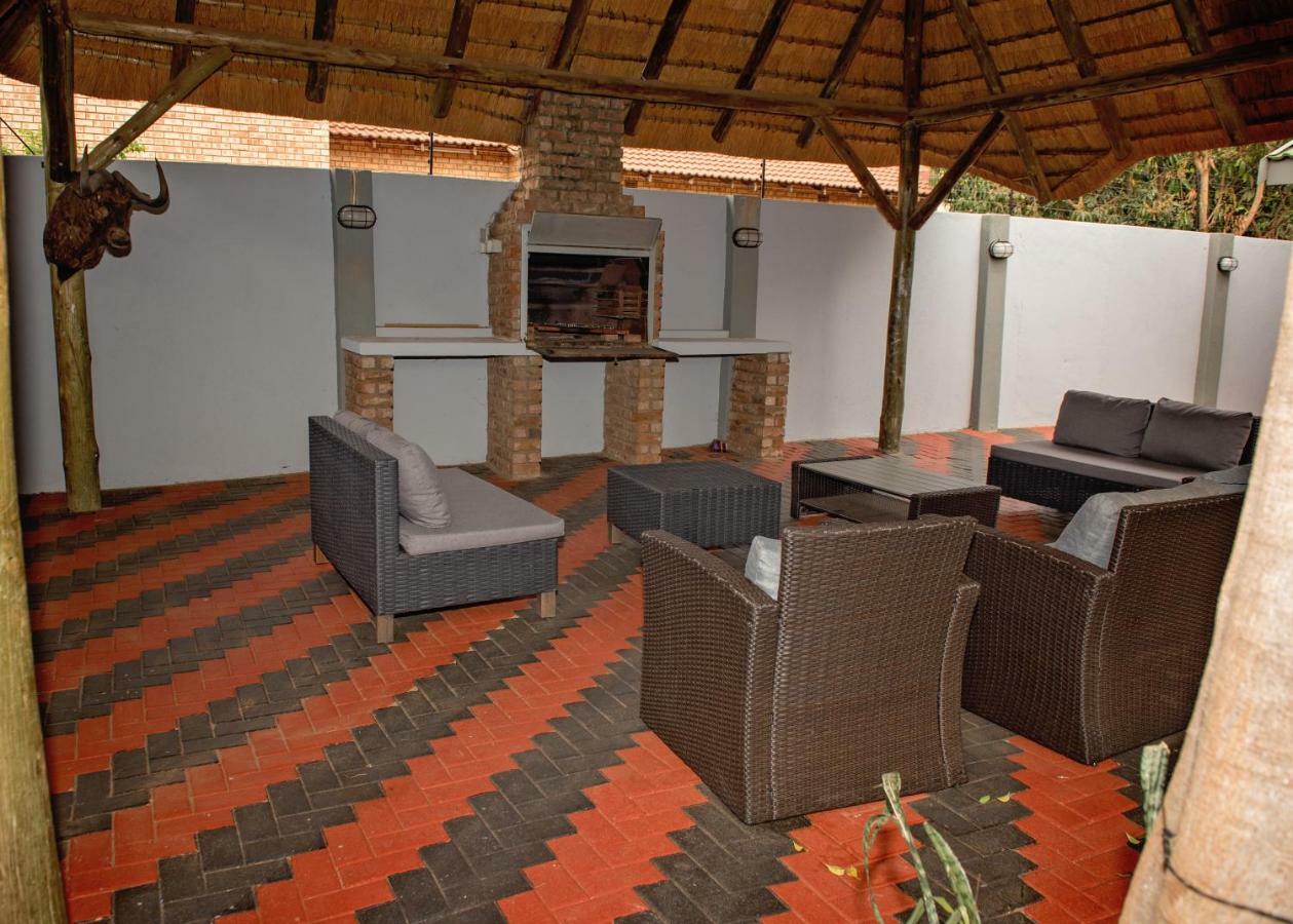 Savannah Guest House Polokwane Bagian luar foto